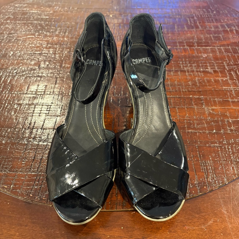 3572 Camper Bianca Black Heeled Sandals Cris Cross Detail Sz 10